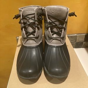 New Sperry Saltwater Black/Grey Women Size 8